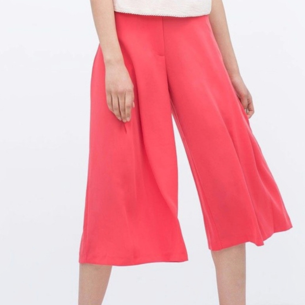 Zara Coral Wide Leg High Waist Cropped Pants